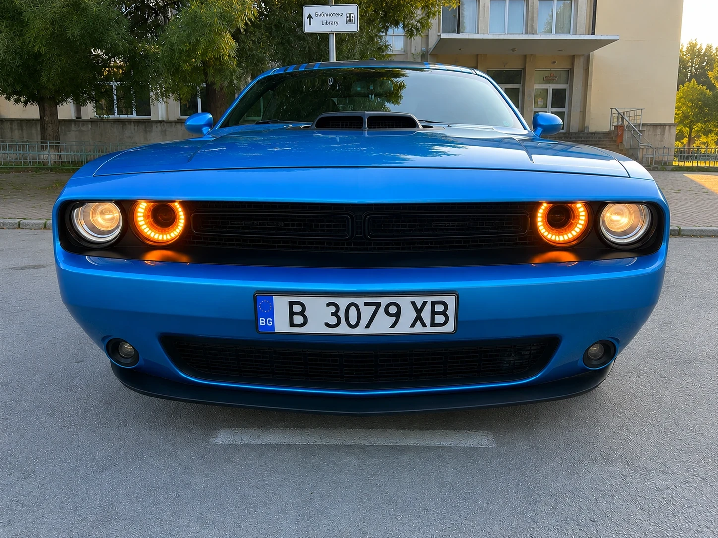 Dodge Challenger