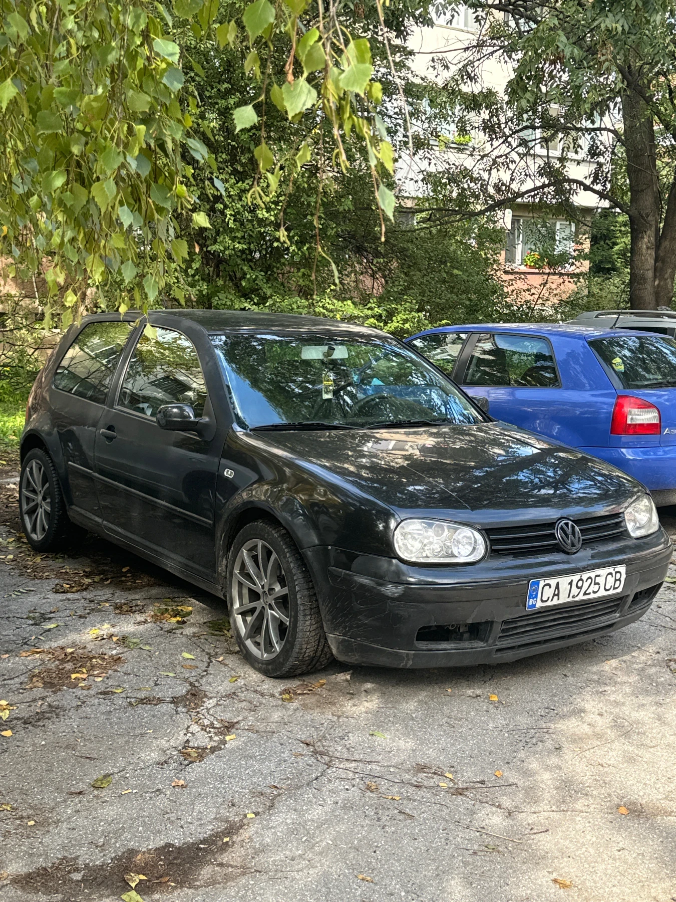 VW Golf 1.6, снимка 4 - Автомобили и джипове - 55847556