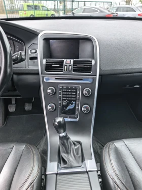 Volvo XC60 РЪЧКА 4Х4 2.4 190КС 2015г, снимка 16