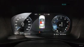 Volvo XC40 T4* R-Design* DISTRONIC* КАМЕРА* ПАНОРАМА* ПОДГРЕВ, снимка 7