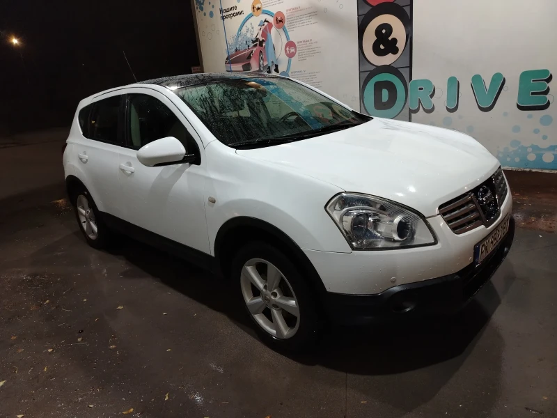 Nissan Qashqai 1.5dci, снимка 1 - Автомобили и джипове - 47907521