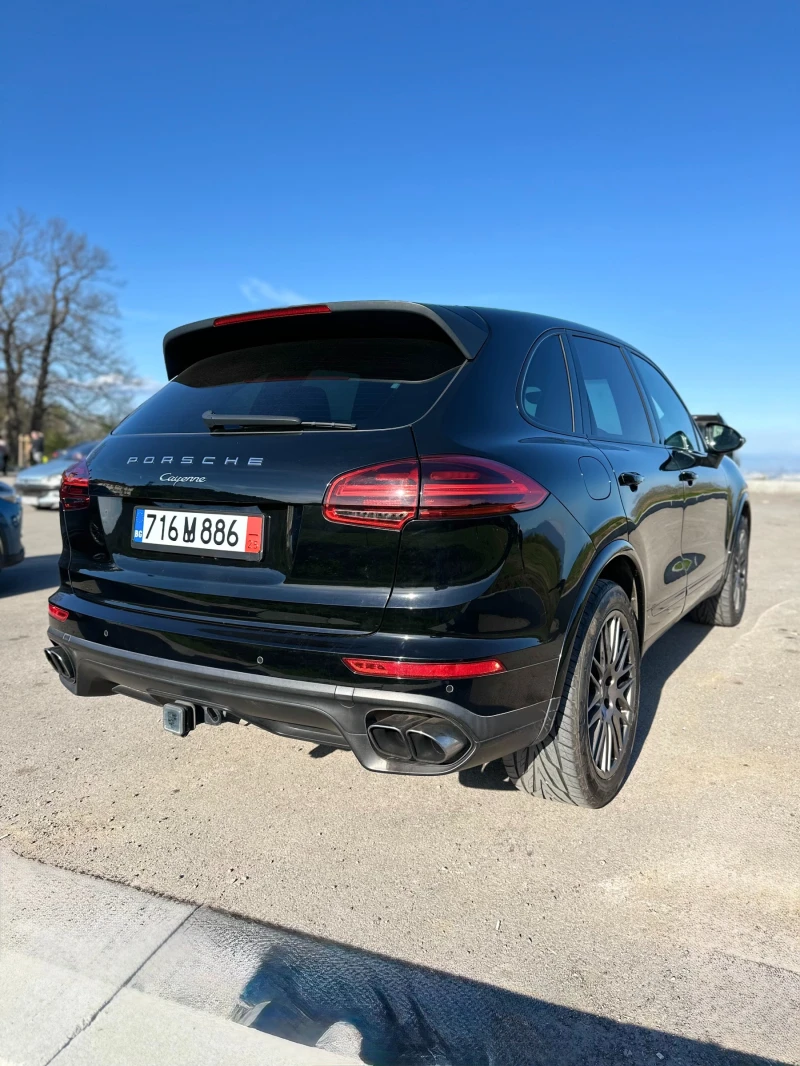 Porsche Cayenne PLATINUM EDITION* ЛИЗИНГ И ПЪЛНО ФИНАНСИРАНЕ, снимка 4 - Автомобили и джипове - 52351003