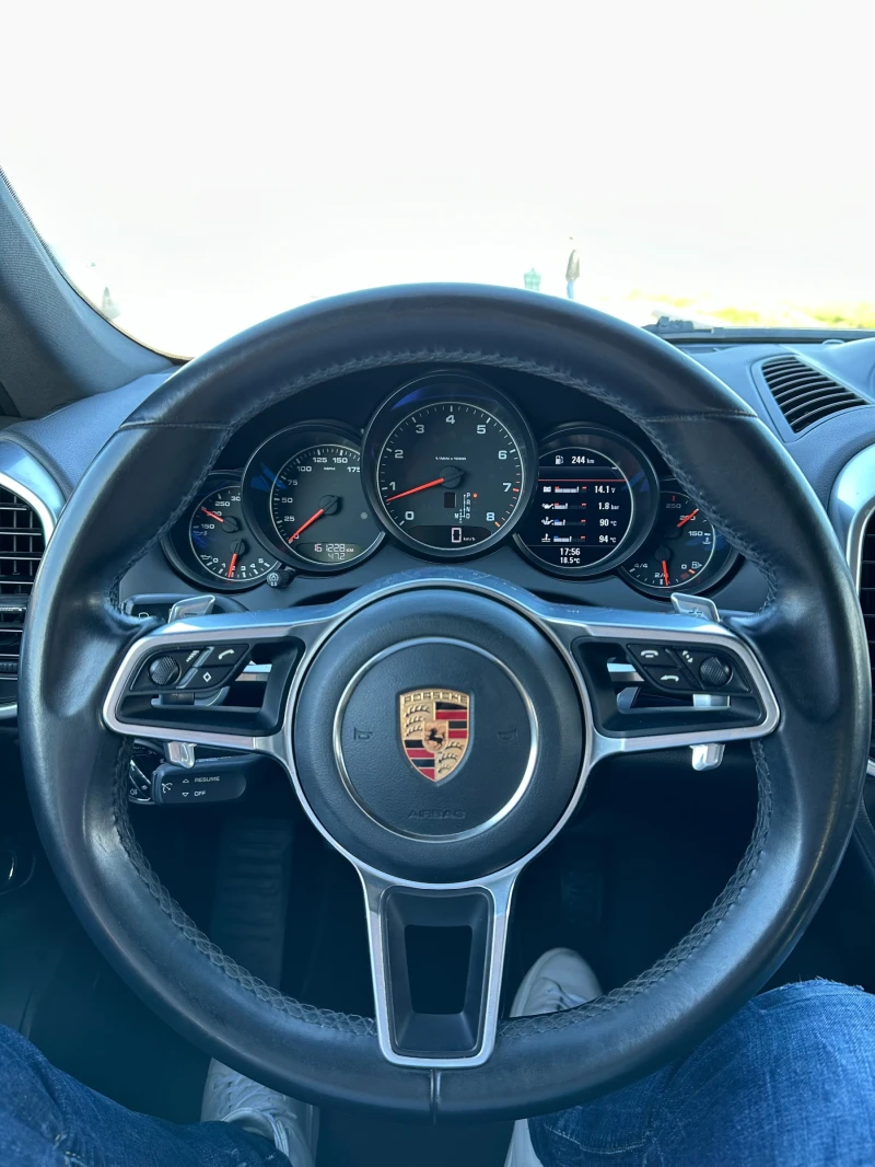 Porsche Cayenne PLATINUM EDITION* ЛИЗИНГ И ПЪЛНО ФИНАНСИРАНЕ, снимка 7 - Автомобили и джипове - 52351003