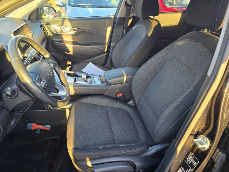 Hyundai Kona 67 kWh EV Fashion 470km| Навигация| Парктроник, снимка 9 - Автомобили и джипове - 53396465