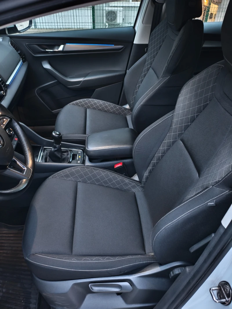 Skoda Karoq 1.5TSI 150кс. Ambition, снимка 8 - Автомобили и джипове - 53466372