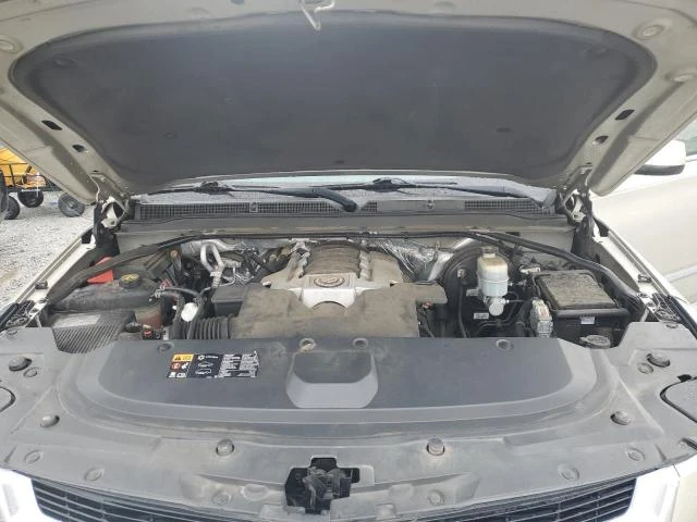 Cadillac Escalade  - изображение 4