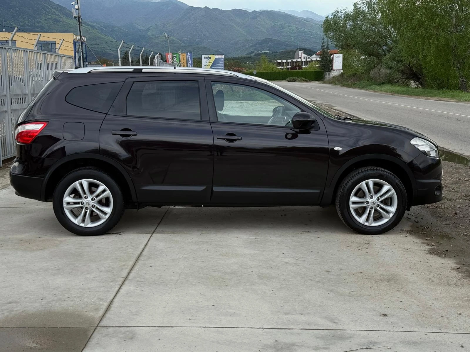 Nissan Qashqai + 2 1.6DCI 4х4/Панорама/Собствен лизинг - изображение 3