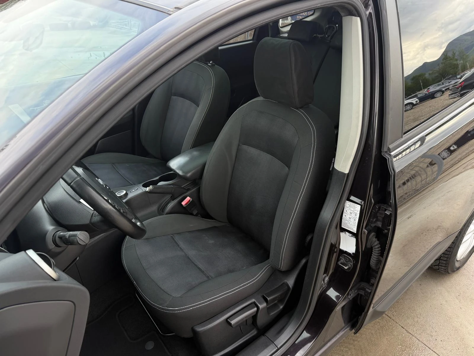 Nissan Qashqai + 2 1.6DCI 4х4/Панорама/Собствен лизинг - изображение 9