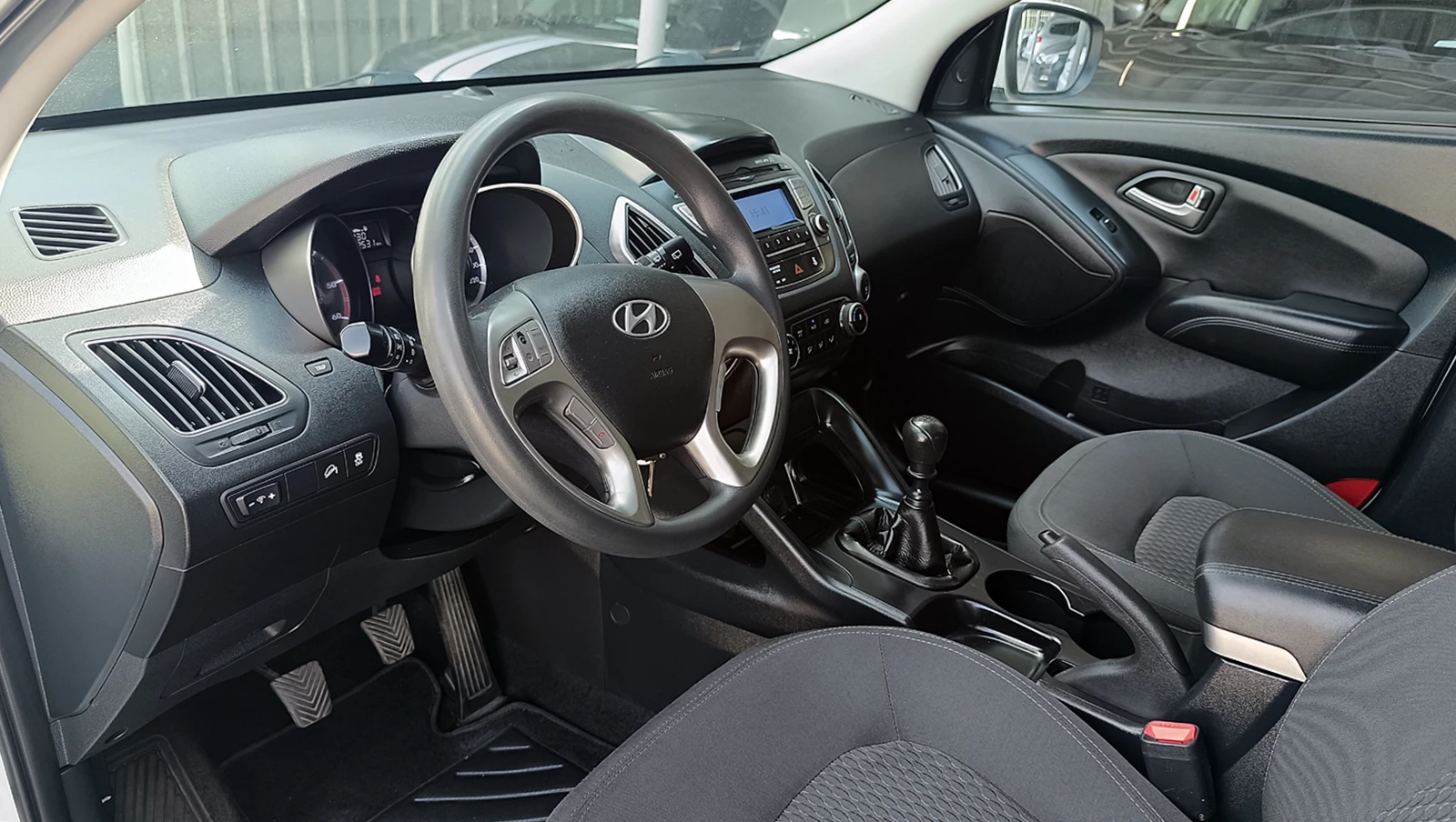 Hyundai IX35 2.0 CRDI  - изображение 8