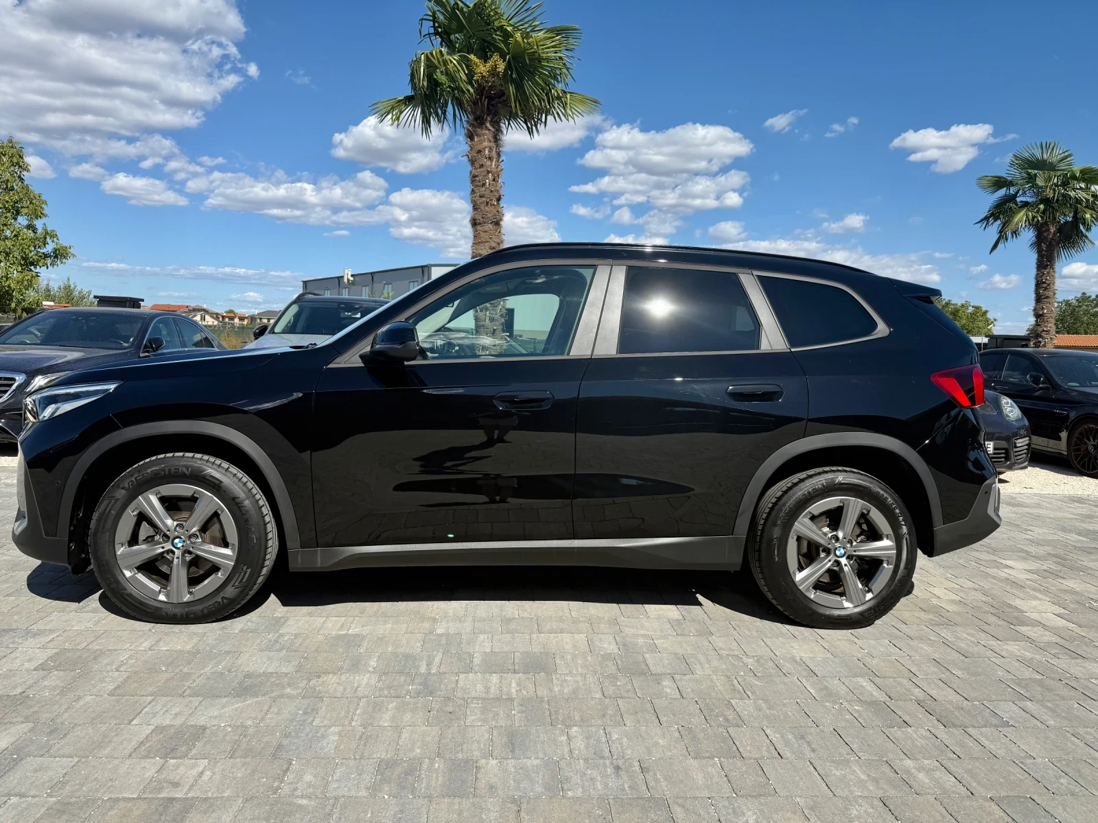 BMW X1 xDrive2.0d - изображение 3