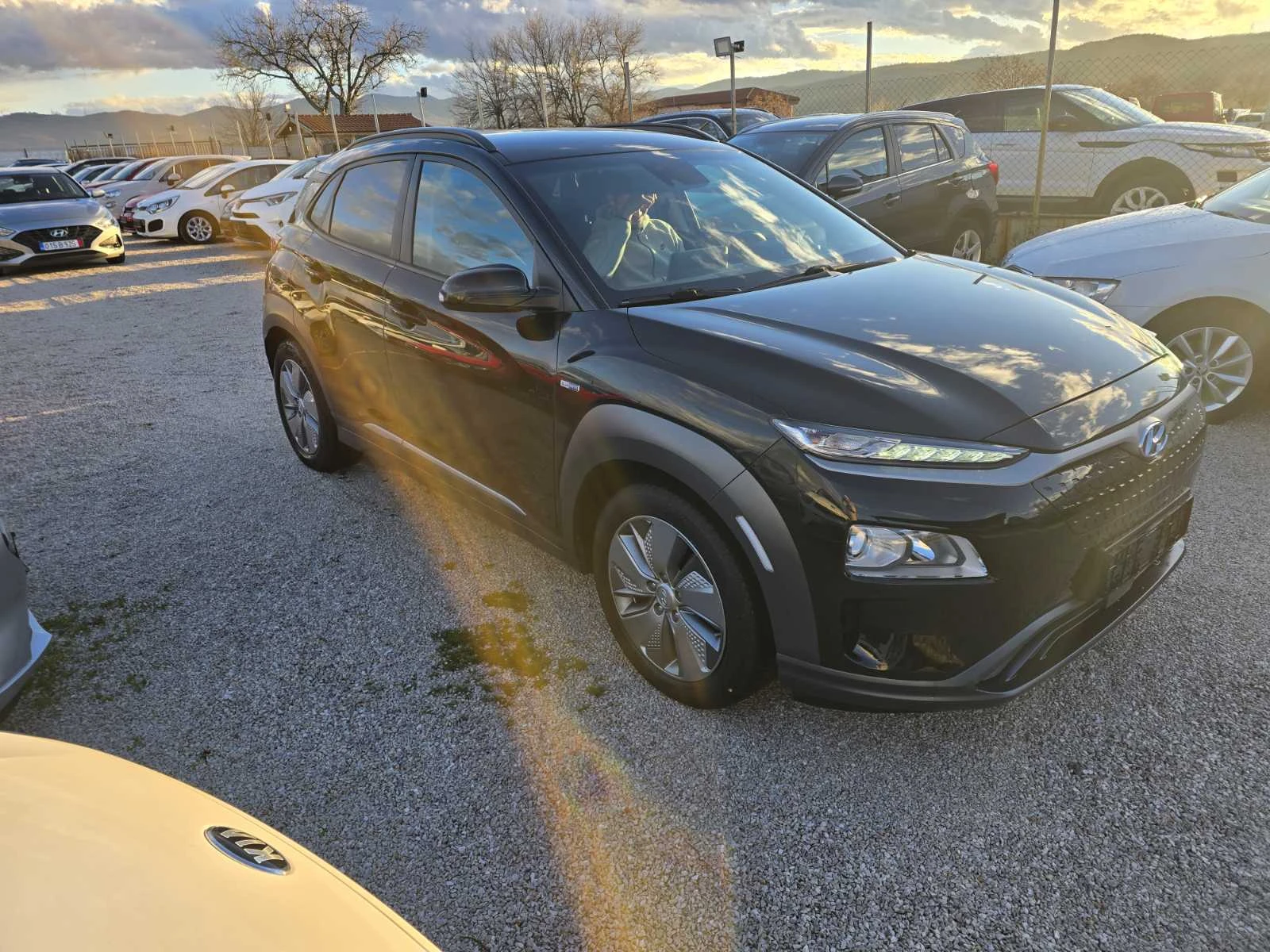 Hyundai Kona 67 kWh EV Fashion 470km| Навигация| Парктроник - изображение 3