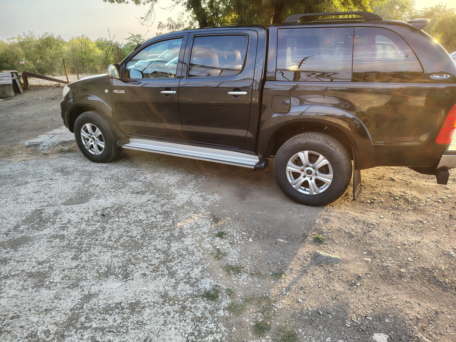 Toyota Hilux, снимка 6 - Автомобили и джипове - 53873823