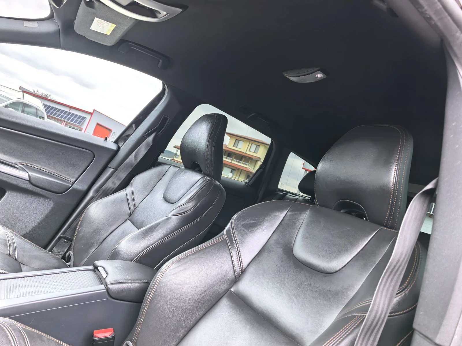 Volvo XC60 РЪЧКА 4Х4 2.4 190КС 2015г, снимка 13 - Автомобили и джипове - 54033831