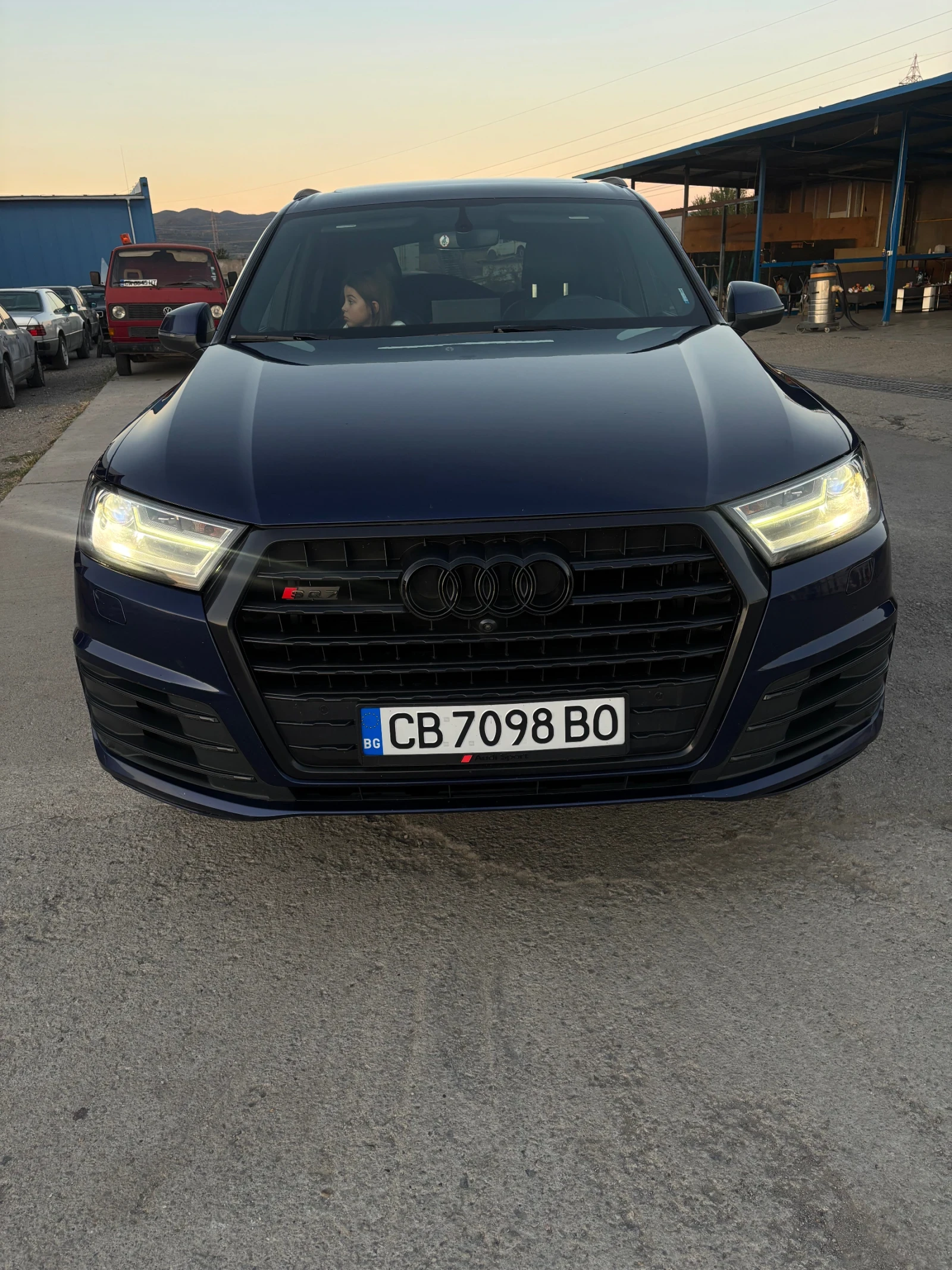 Audi Q7, снимка 4 - Автомобили и джипове - 54056401