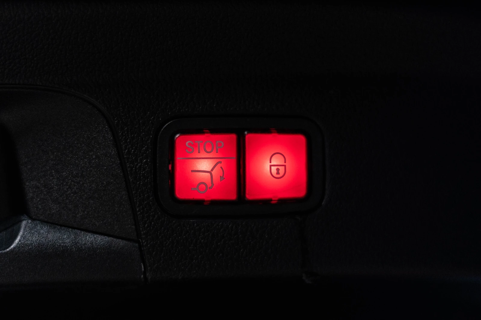 Mercedes-Benz GLE 400 d Coupe 4M AMG* Air* Distronic* , снимка 17 - Автомобили и джипове - 54118187