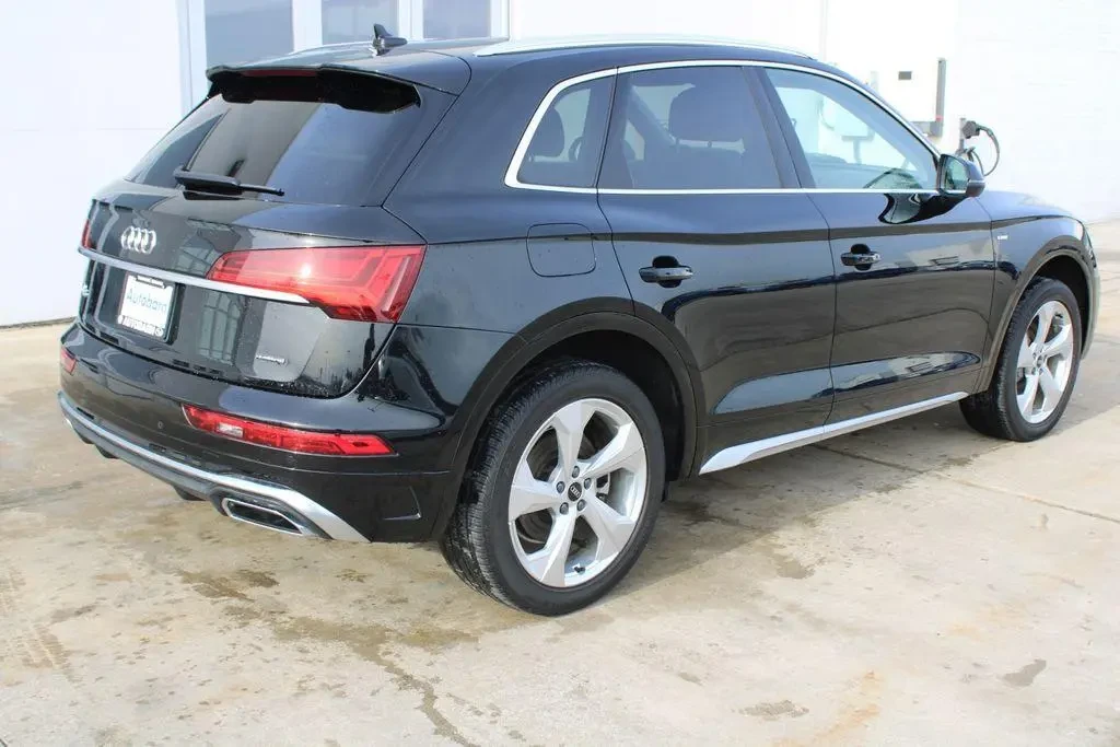 Audi Q5 45 S line quattro Premium, снимка 4 - Автомобили и джипове - 54402407