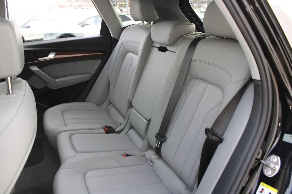 Audi Q5 45 S line quattro Premium, снимка 13 - Автомобили и джипове - 54402407