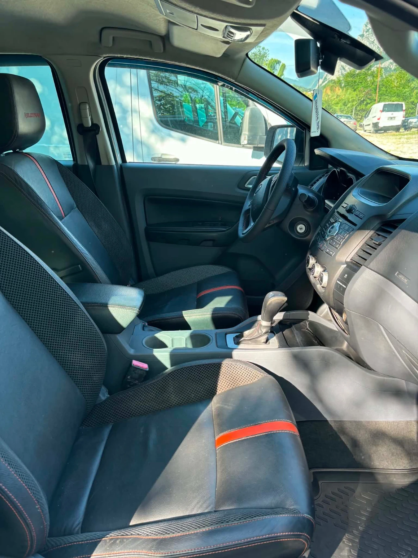 Ford Ranger WildTrak 3.2, снимка 9 - Автомобили и джипове - 54825966