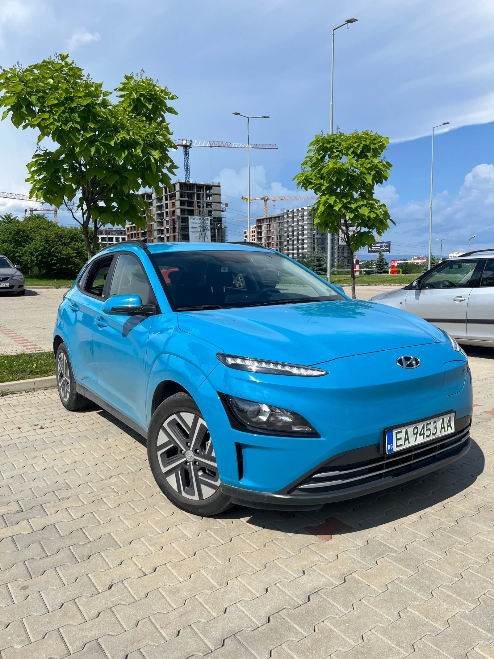 Hyundai Kona 42 000км | 2 к-та гуми с джанти | Гаранция | , снимка 3 - Автомобили и джипове - 54885675