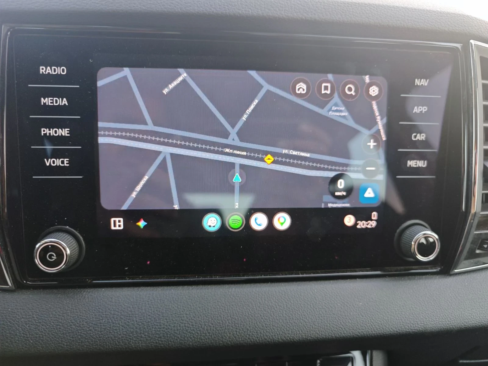 Skoda Karoq 2.0tdi 150k.c. 4x4 дигитална, история, снимка 10 - Автомобили и джипове - 55282712