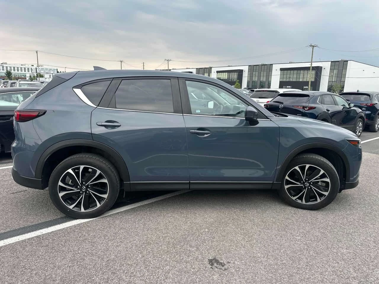 Mazda CX-5  AWD / CARFAX / АВТОКРЕДИТ , снимка 3 - Автомобили и джипове - 55663060