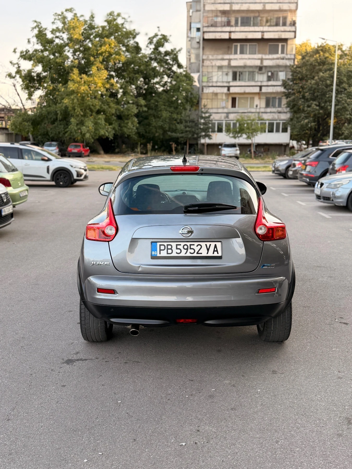 Nissan Juke 1.5dCI, снимка 5 - Автомобили и джипове - 56144304