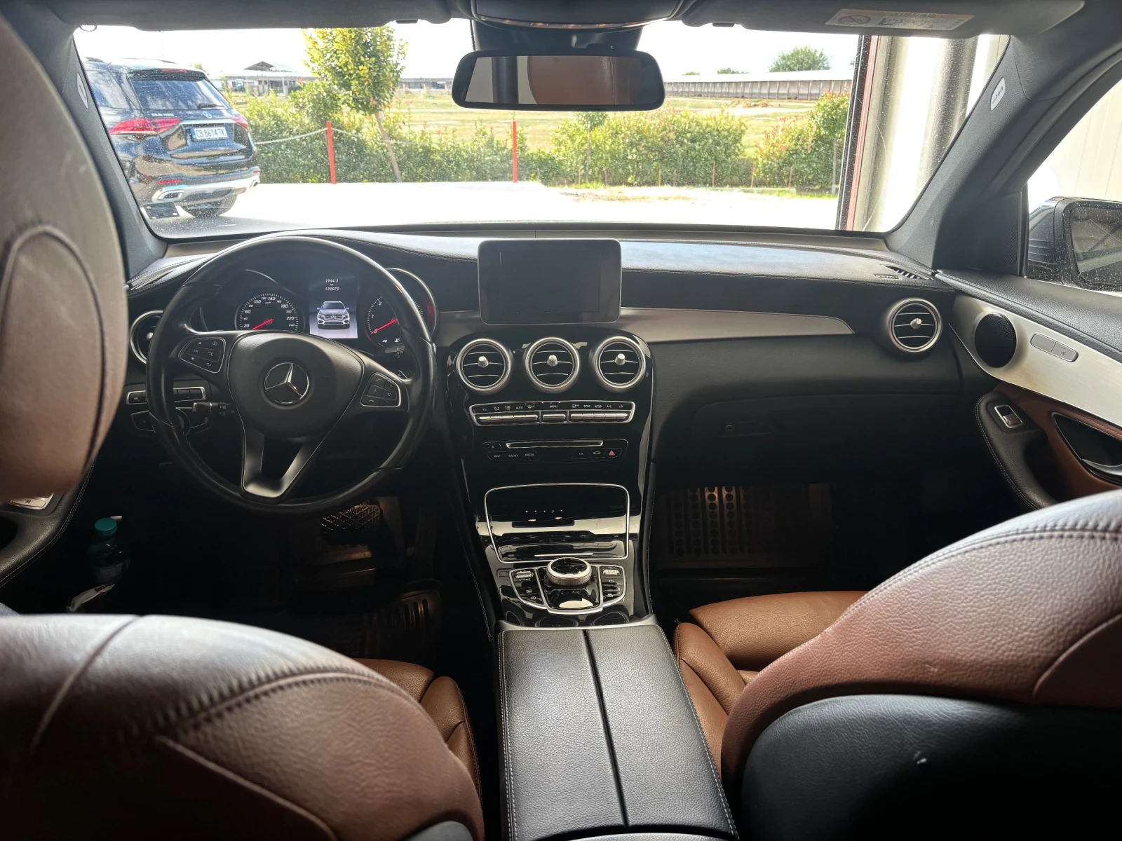 Mercedes-Benz GLC 250, снимка 4 - Автомобили и джипове - 56199437