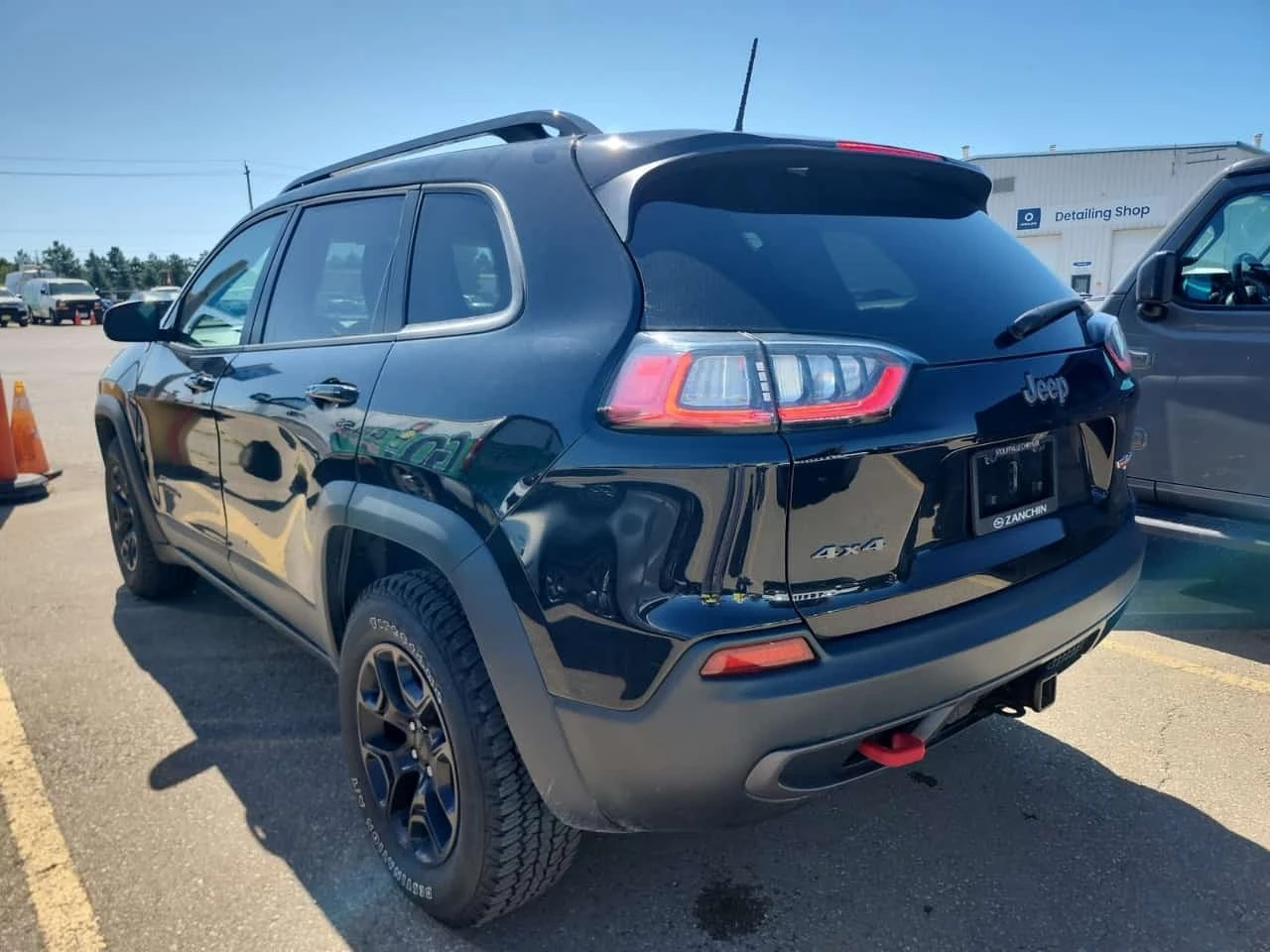 Jeep Cherokee * 4x4 Trailhawk Elite * ПОДГРЕВ И ОБДУХВАНЕ * , снимка 4 - Автомобили и джипове - 56313736