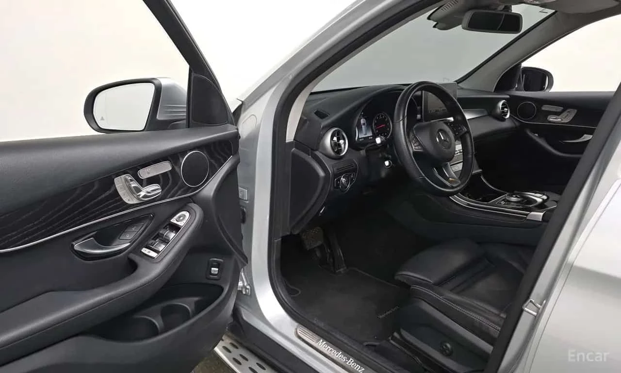 Mercedes-Benz GLC 300 * 4MATIC * ��������� ���� �� �������� *  | Mobile.bg � ����������� 10