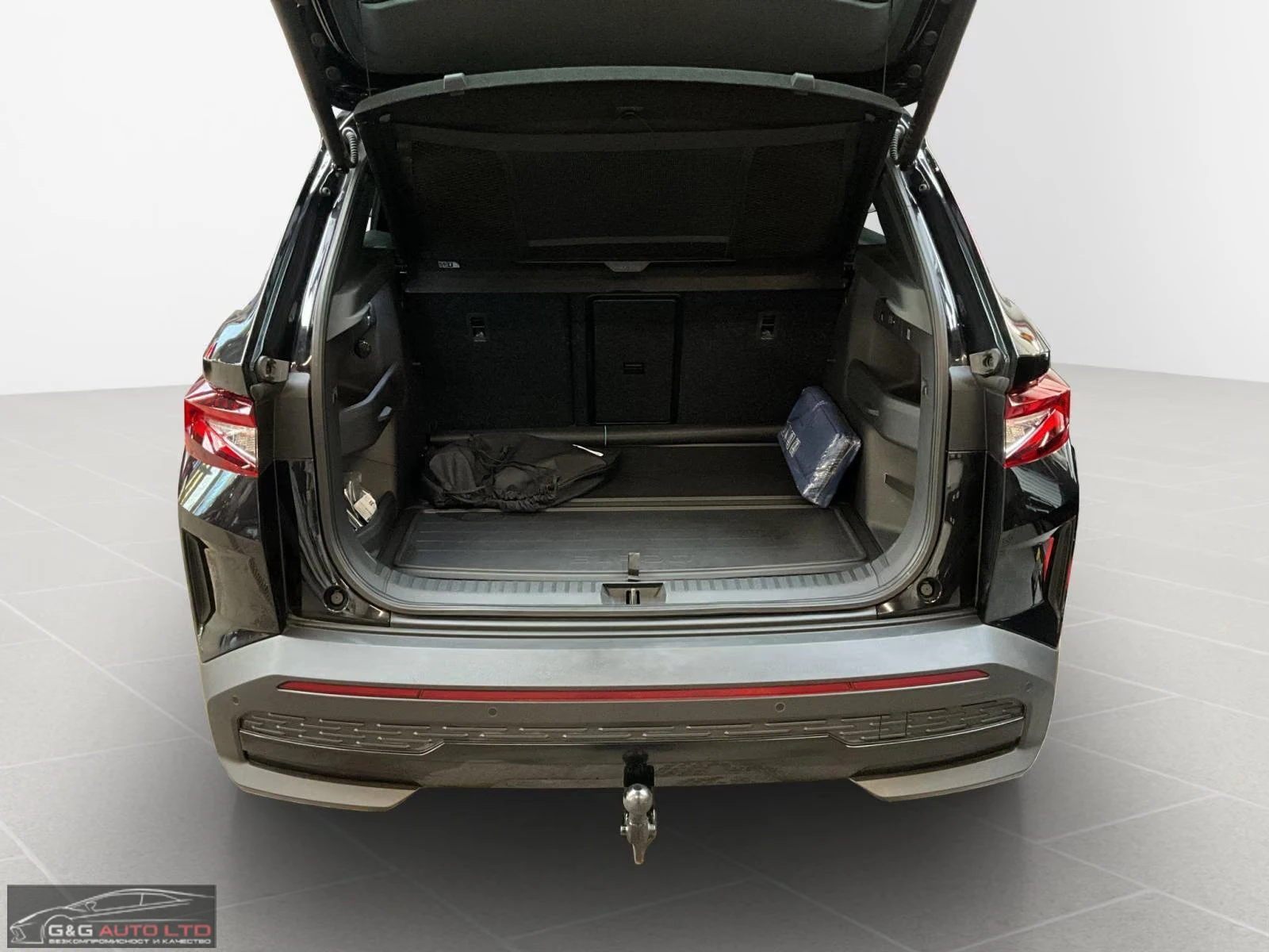 Skoda Elroq RS/340HP/4x4/MASSAGE/CAM/MEMO/AHK/NAVI/721q | Mobile.bg � ����������� 15