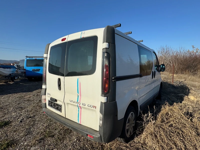 Opel Vivaro 1.9 dci* 6 места* 100 p.s* KЛИМАТИК, снимка 3 - Бусове и автобуси - 49115604