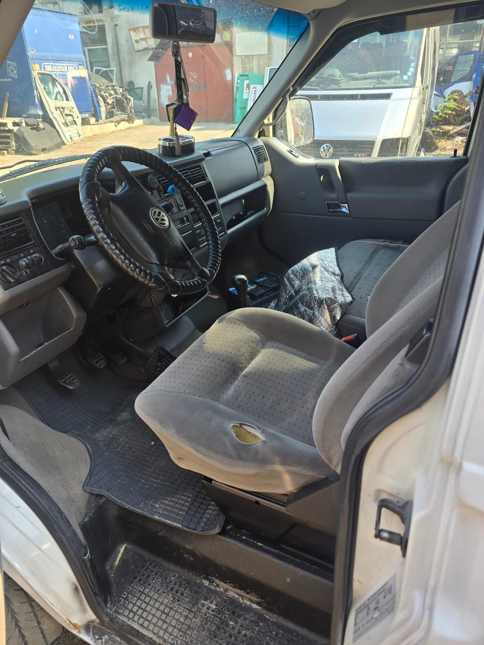 VW T4 2.5 TDI 102 PS - изображение 5