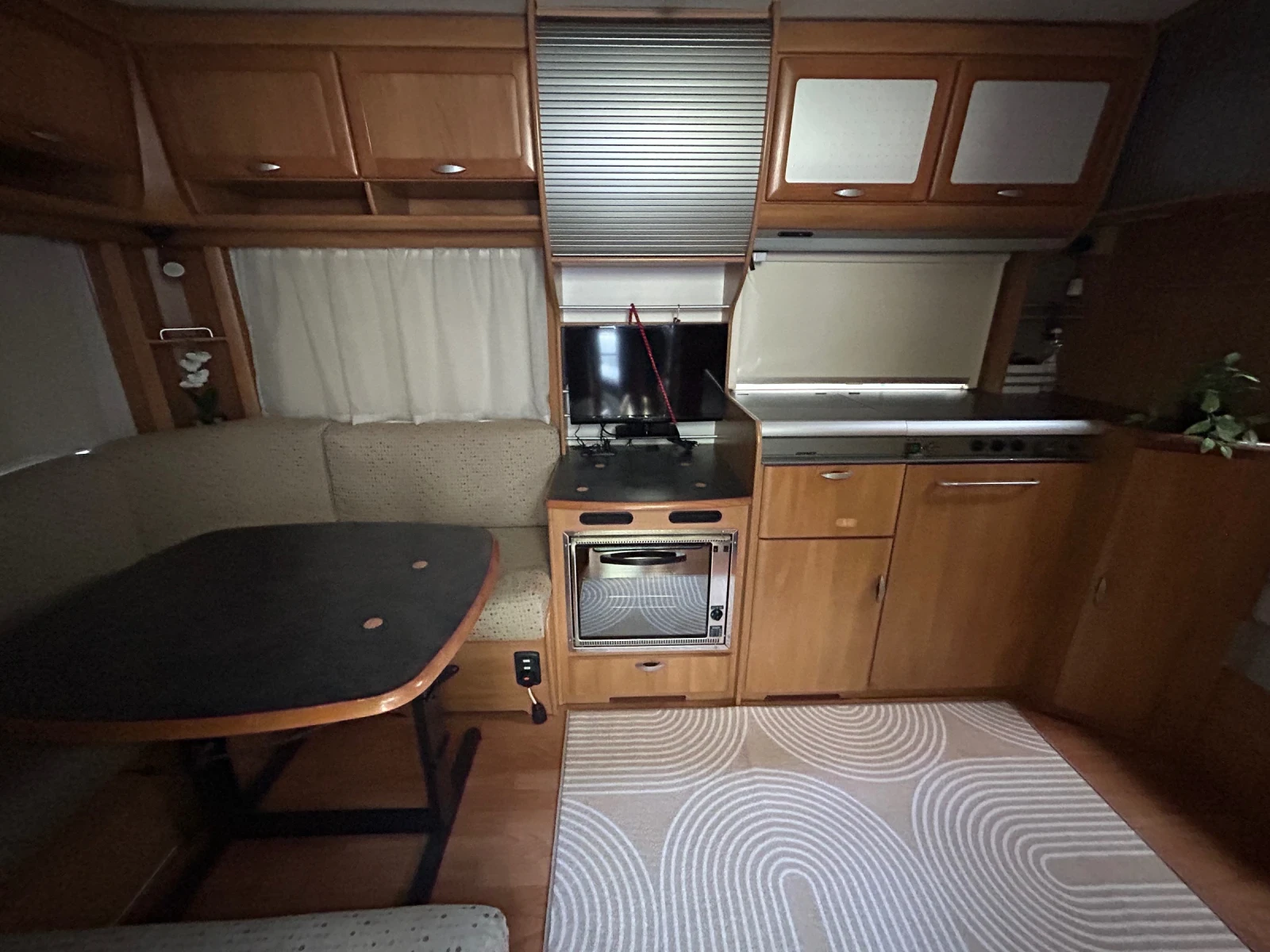 Каравана HYMER / ERIBA Nova 546, снимка 16 - Каравани и кемпери - 55260866