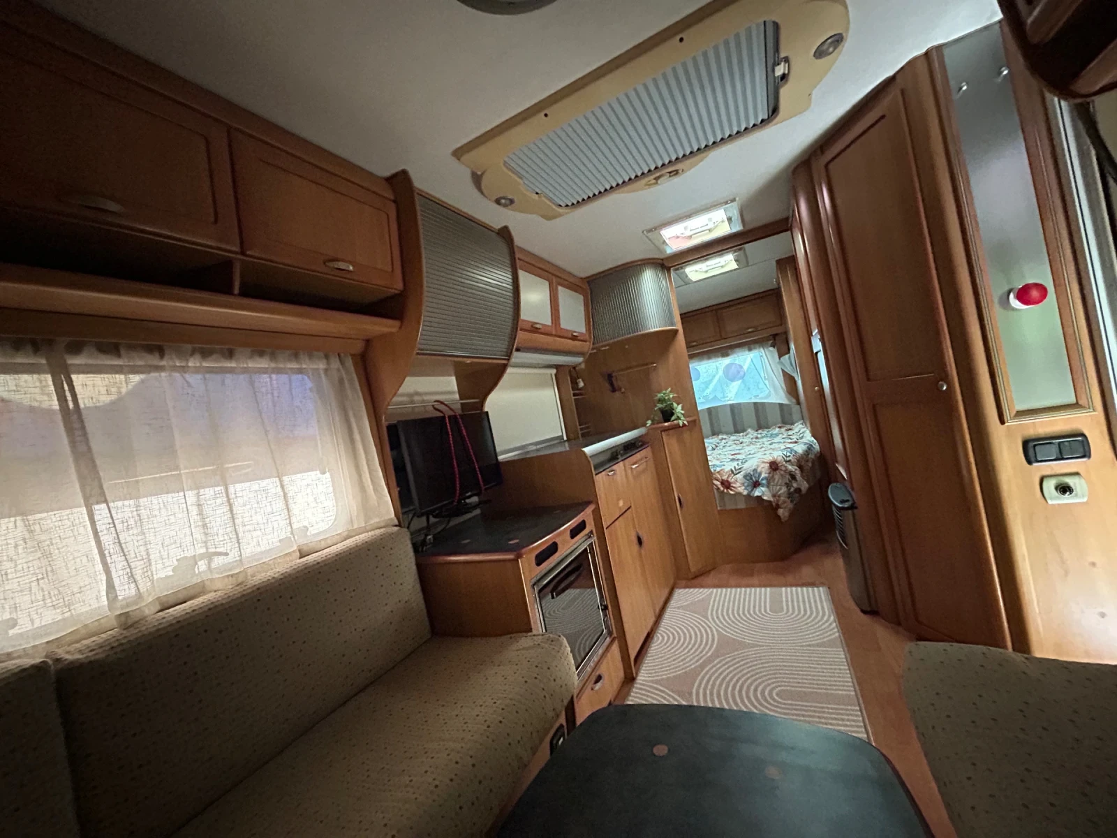 Каравана HYMER / ERIBA Nova 546, снимка 15 - Каравани и кемпери - 55260866