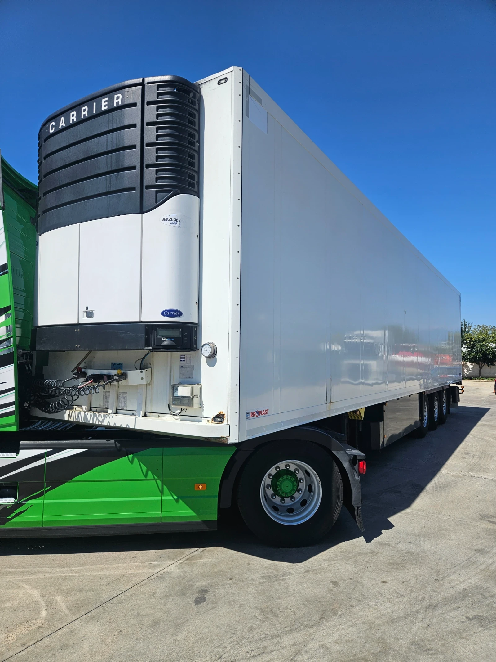 ����������� Schmitz | Mobile.bg � ����������� 1