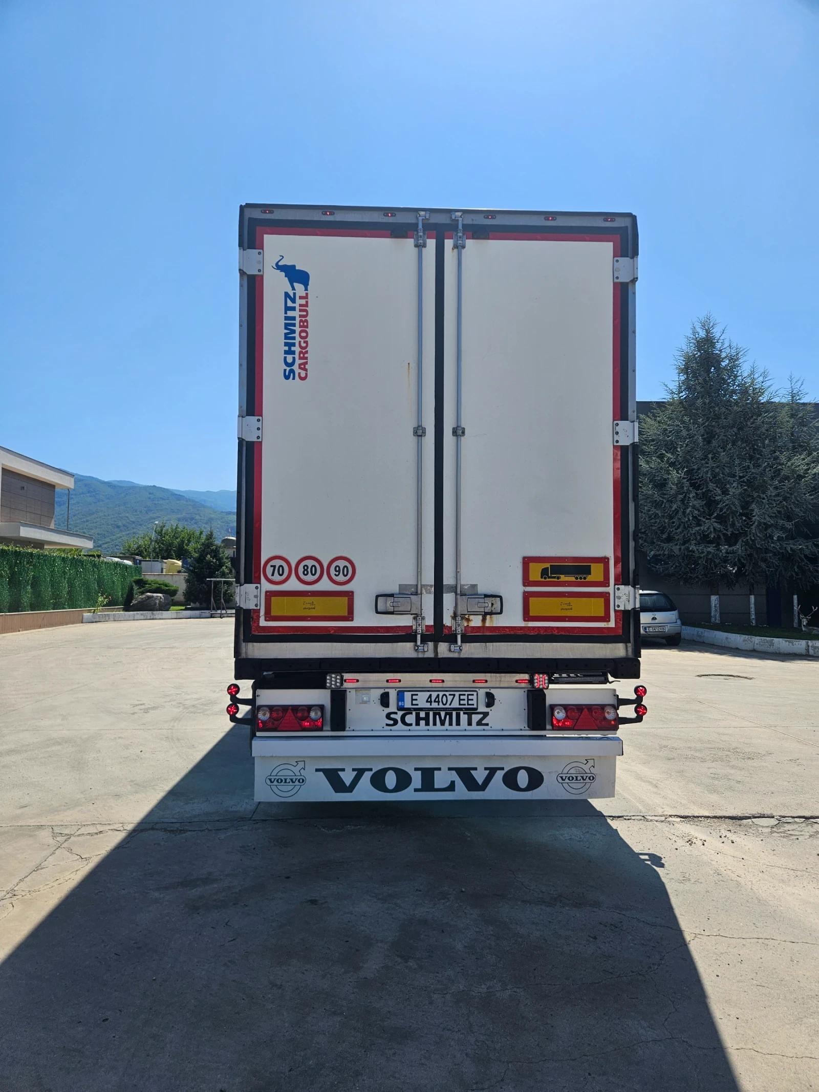 ����������� Schmitz | Mobile.bg � ����������� 4