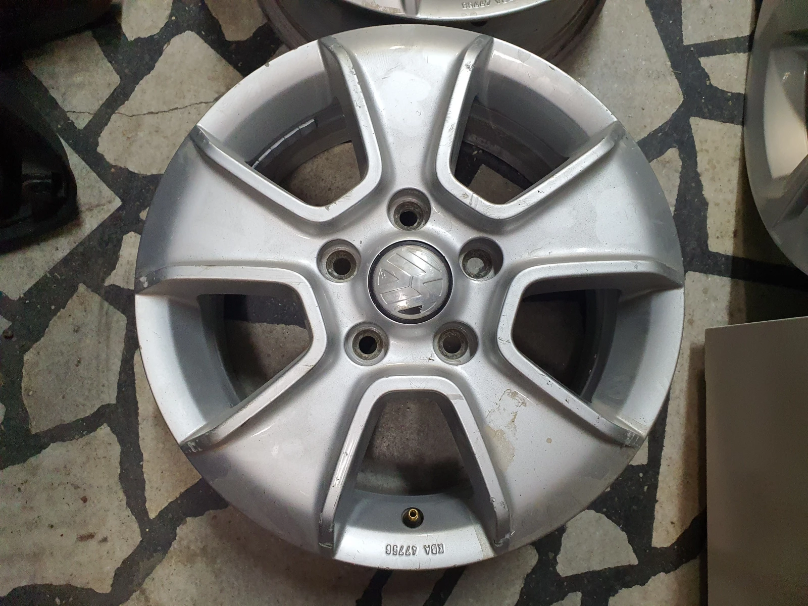 Джанти за VW Amarok, снимка 4 - Гуми и джанти - 54231109