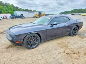 Dodge Challenger SXT, снимка 1