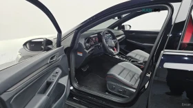 VW Golf 8* 2.0* GTI* ДИСТРОНИК* ПОДГРЕВ* ОБДУХВАНЕ* HUD* , снимка 8