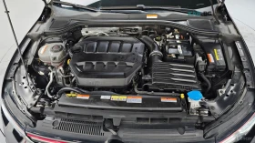 VW Golf 8* 2.0* GTI* ДИСТРОНИК* ПОДГРЕВ* ОБДУХВАНЕ* HUD* , снимка 17