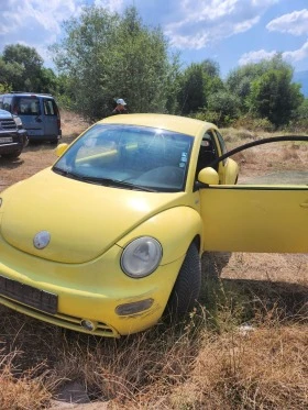 VW New beetle НА ЧАСТИ, 2.0 БЕНЗИН, снимка 1