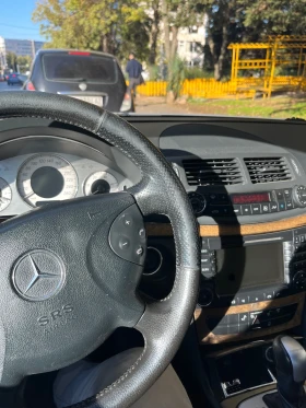 Mercedes-Benz E 320, снимка 7