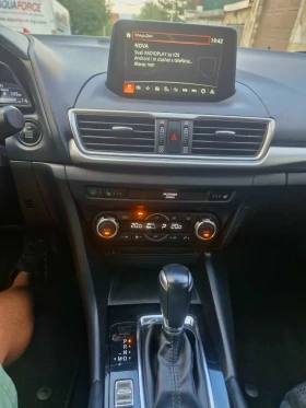Обява за продажба на Mazda 3 Sky Active ~27 999 лв. - изображение 8