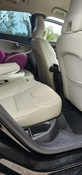Volvo V40 1.6 D2 | Mobile.bg    14