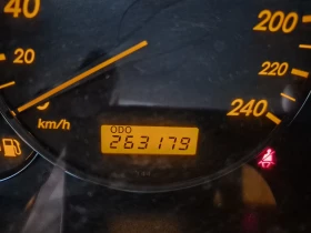 Toyota Avensis | Mobile.bg    11