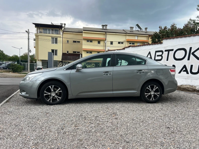 Toyota Avensis 1.6-SOLL, снимка 8 - Автомобили и джипове - 47076190