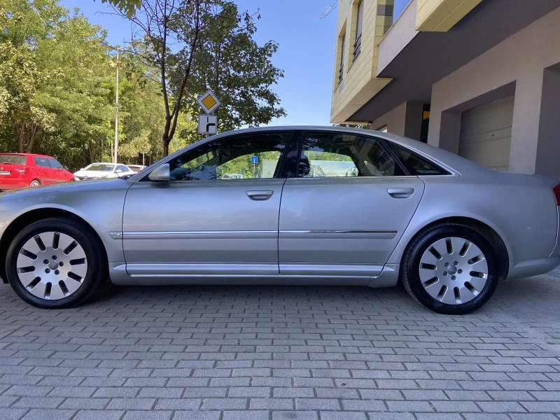 Audi A8, снимка 7 - Автомобили и джипове - 47719404