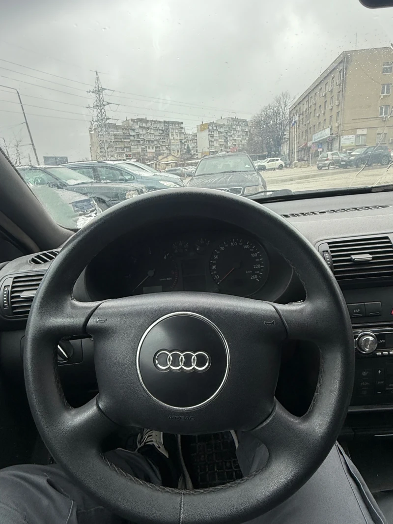 Audi A3 1.9 TDi 131 6 скорости, снимка 7 - Автомобили и джипове - 49214932