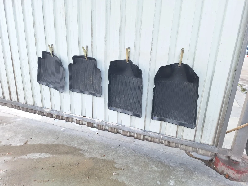 Lada 2107, снимка 7 - Автомобили и джипове - 52776140