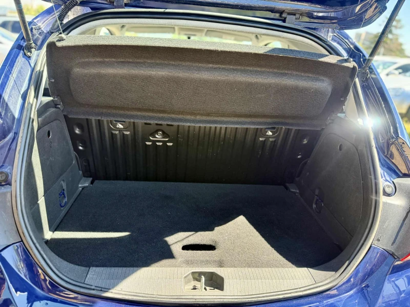 Opel Corsa 1.2, снимка 15 - Автомобили и джипове - 51962014